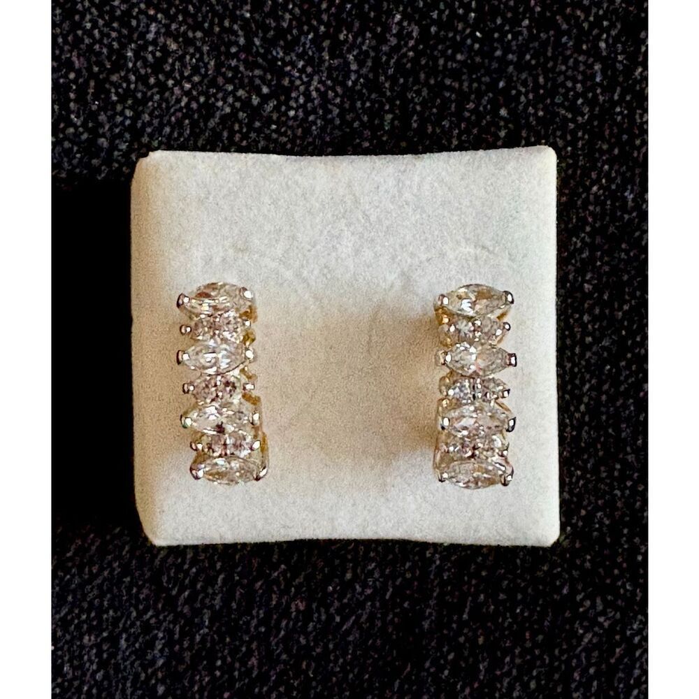 BRAND UNKNOWN - 14k Two-Tone Gold Plated & CZ Stones in Pierced Earrings ♥️